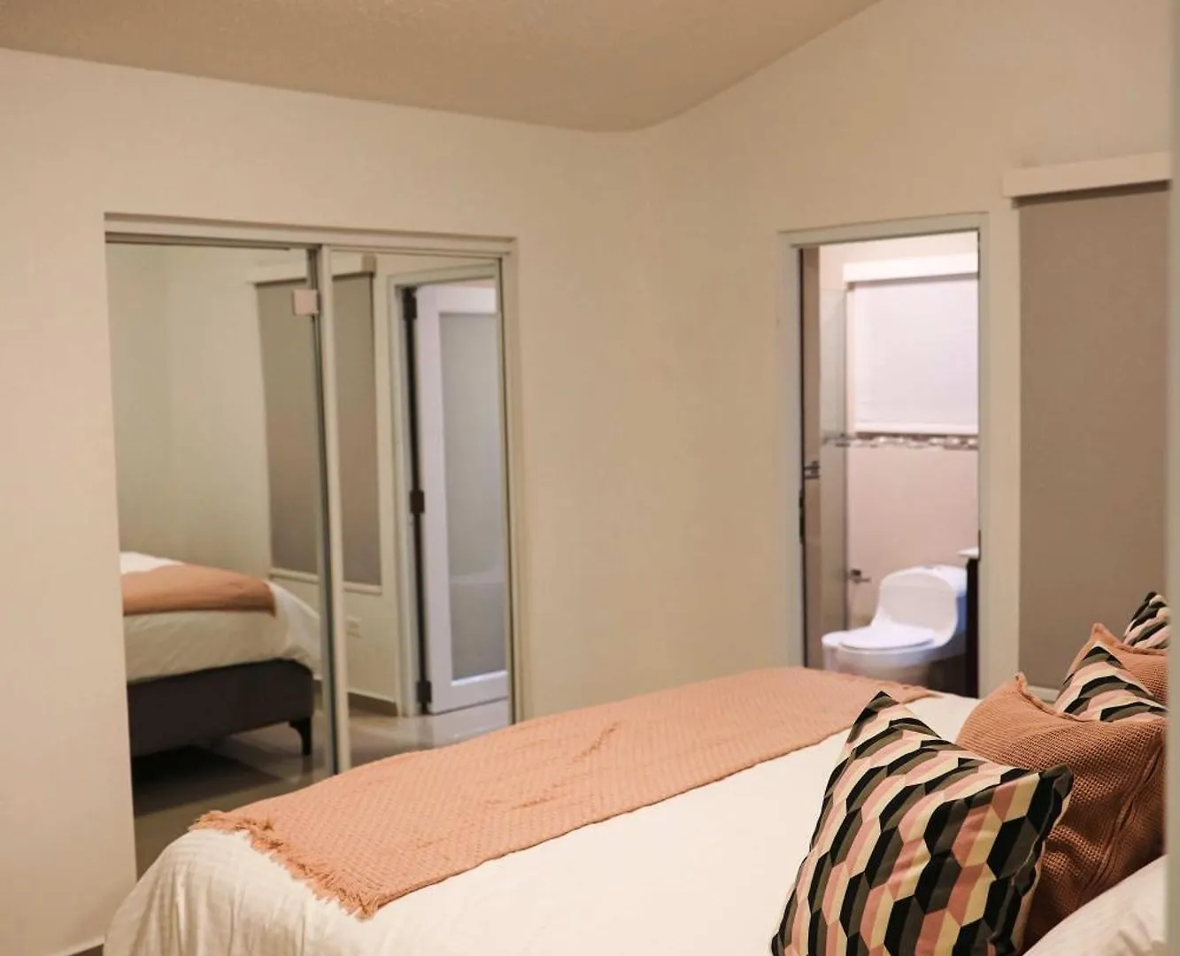 דוראדו Private 7 Villa Complex With 16 Bedroom Pool & Jacuzzi 0*,  פוארטו ריקו