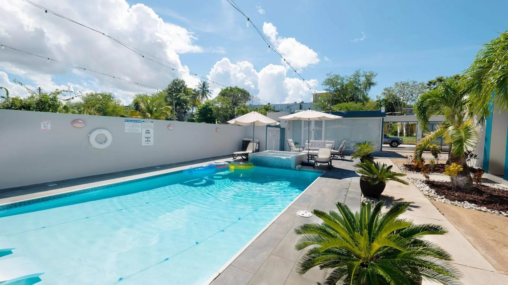 Private 7 Villa Complex With 16 Bedroom Pool & Jacuzzi دورادو