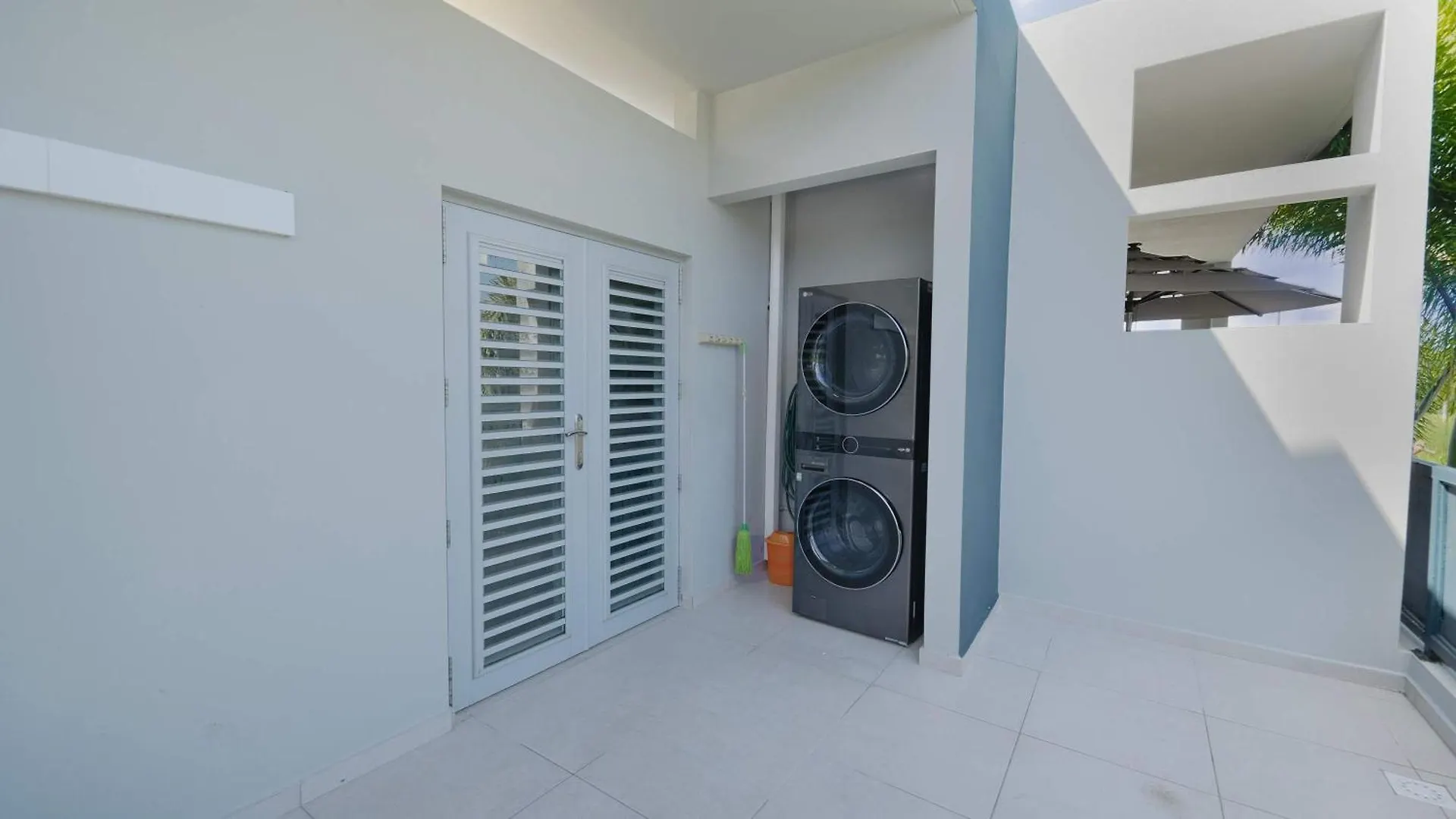 Private 7 Villa Complex With 16 Bedroom Pool & Jacuzzi دورادو