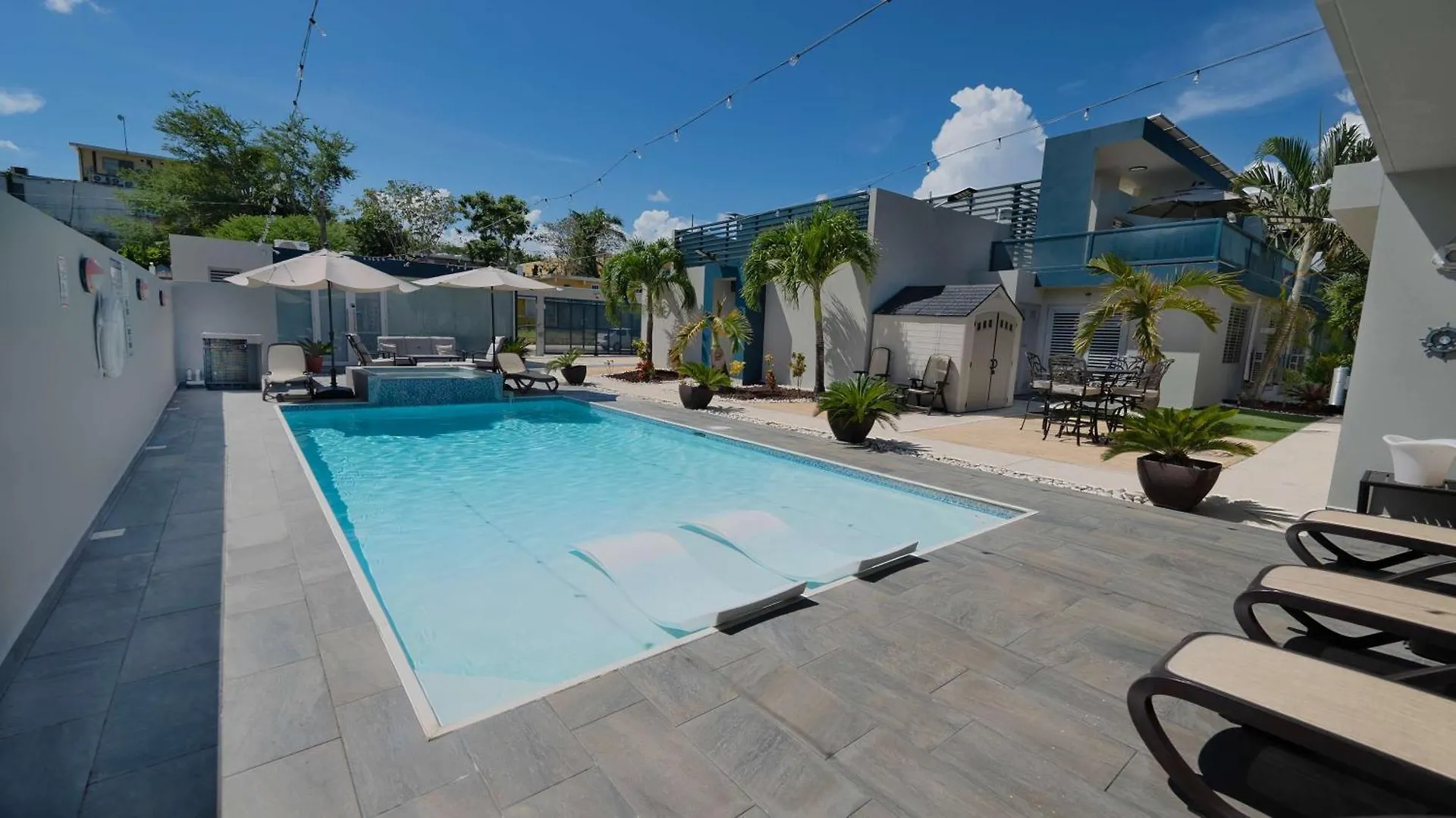 Private 7 Villa Complex With 16 Bedroom Pool & Jacuzzi دورادو بورتوريكو