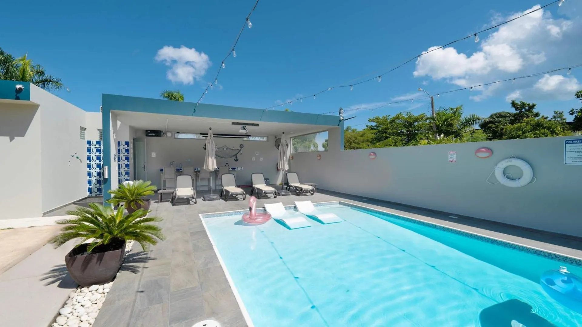 Private 7 Villa Complex With 16 Bedroom Pool & Jacuzzi دورادو 0*,  بورتوريكو